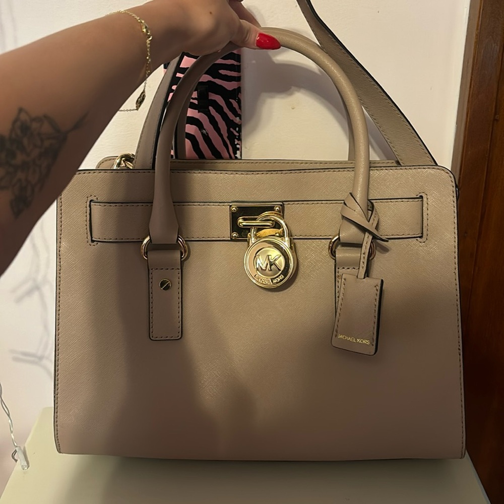 Michael Kors purse